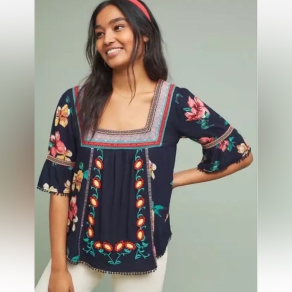 Anthropologie / Dakota Embroidered Square Neck Bell Sleeve Top Size Small - Picture 5 of 5